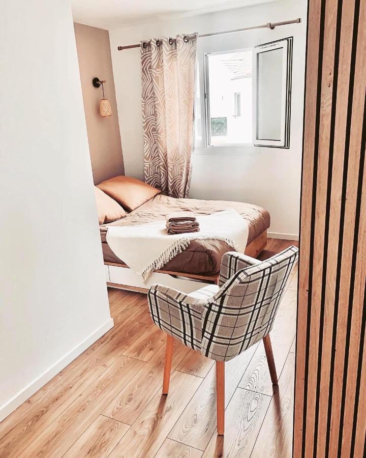 Studio Easy Check-In 8 Mins Disneyland 35 Mins Paris Free Starbucks Coffee Parking Wifi Бюссі-Сен-Жорж Екстер'єр фото