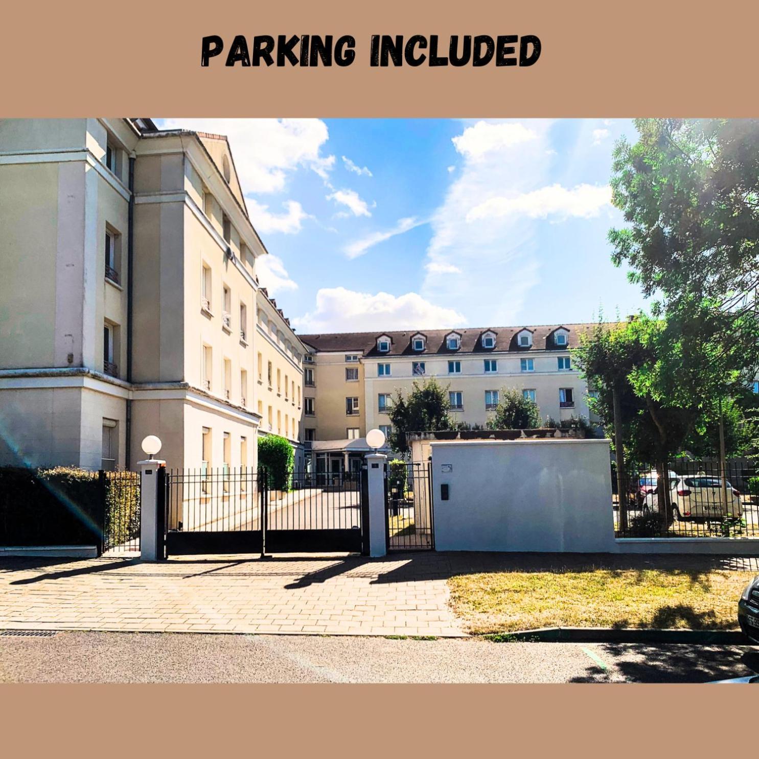 Studio Easy Check-In 8 Mins Disneyland 35 Mins Paris Free Starbucks Coffee Parking Wifi Бюссі-Сен-Жорж Екстер'єр фото