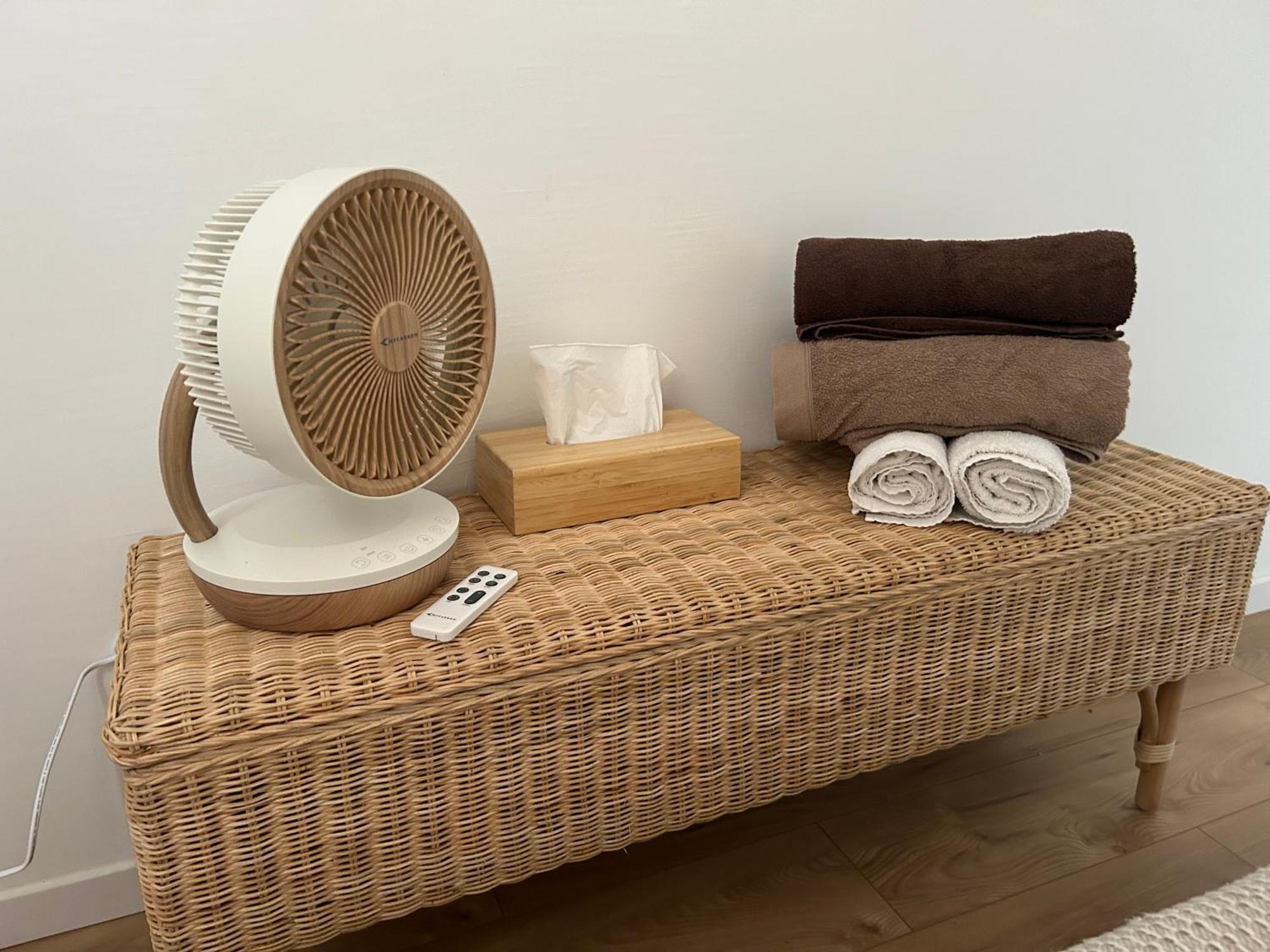 Studio Easy Check-In 8 Mins Disneyland 35 Mins Paris Free Starbucks Coffee Parking Wifi Бюссі-Сен-Жорж Екстер'єр фото